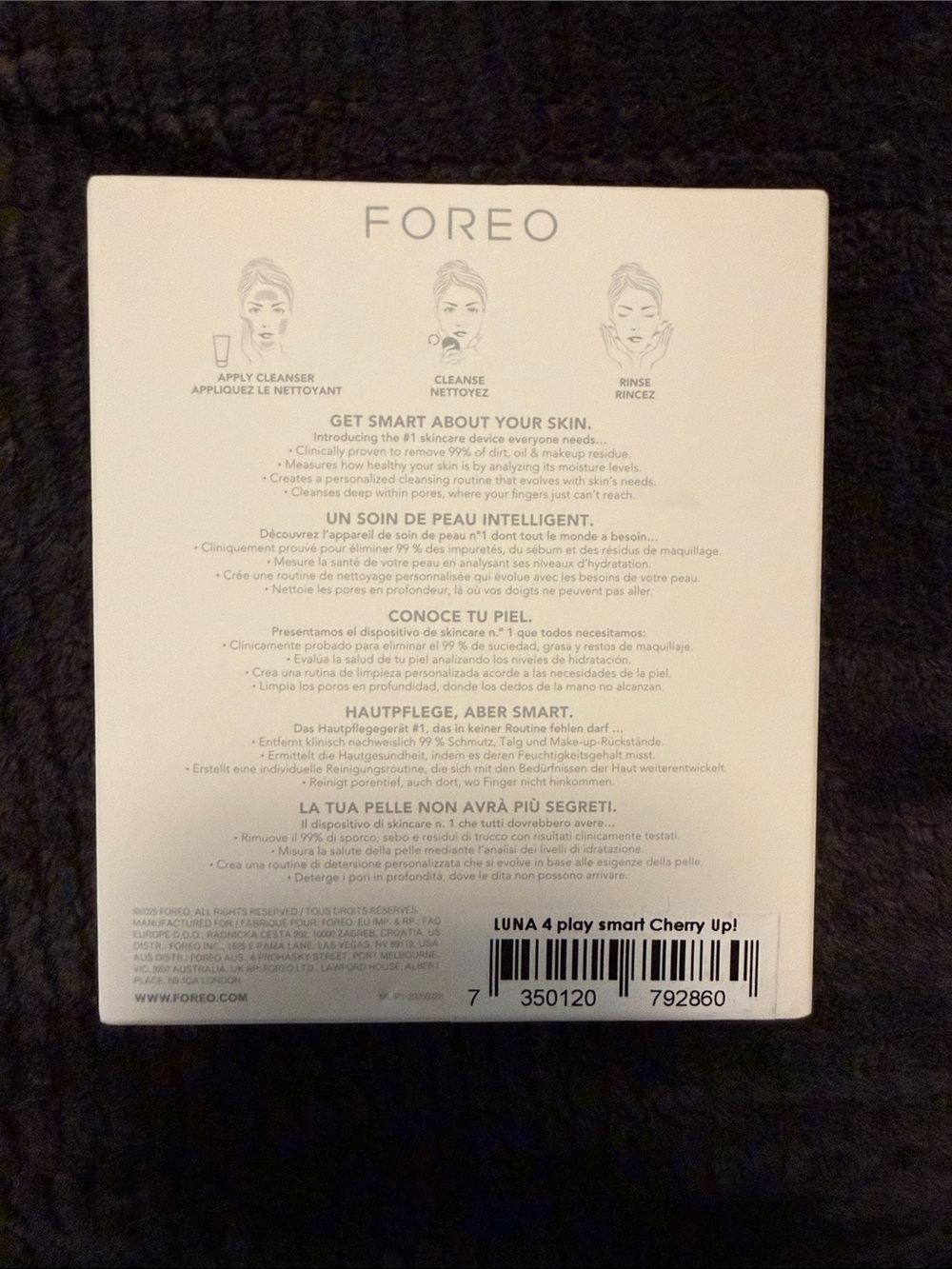 FOREO LUNA 4 Play Smart Facial Cleansing Device - Pink - Picture 2 of 2